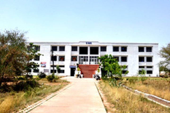 https://cache.careers360.mobi/media/colleges/social-media/media-gallery/2341/2019/1/12/Campus View of Vindhya Institute of Technology and Science Raipur_Campus View.png